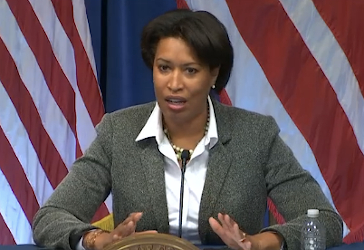 Bowser Reinstates D.C. Indoor Mask Mandate - The Washington Informer