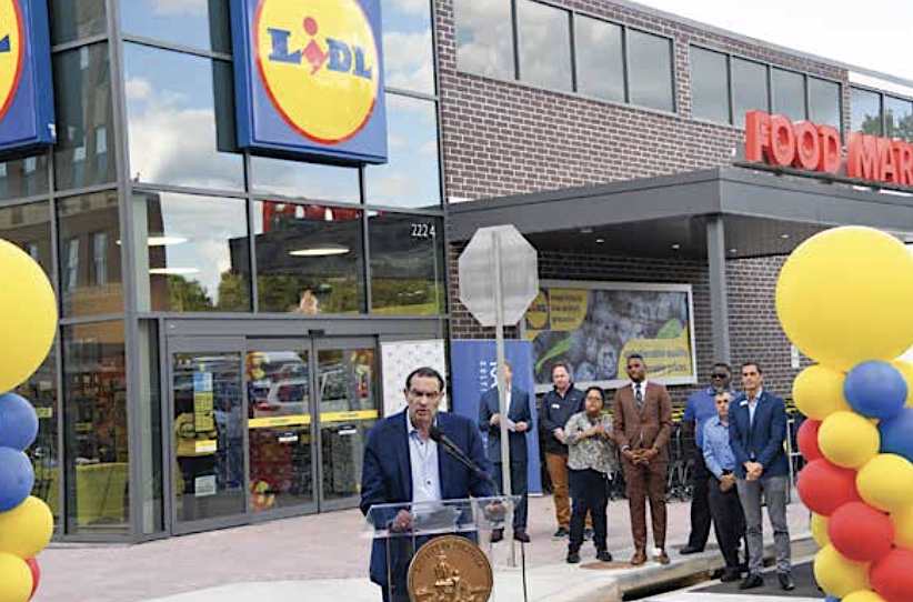 D.C. Residents Exuberant Over New Lidl Store in Ward 7 The Washington