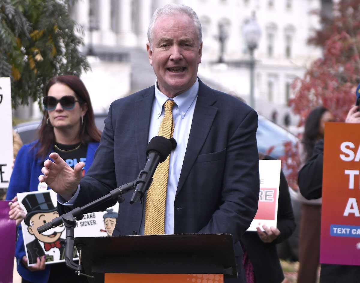 Maryland’s Van Hollen Leads Democrats Planning State of the Union Boycott