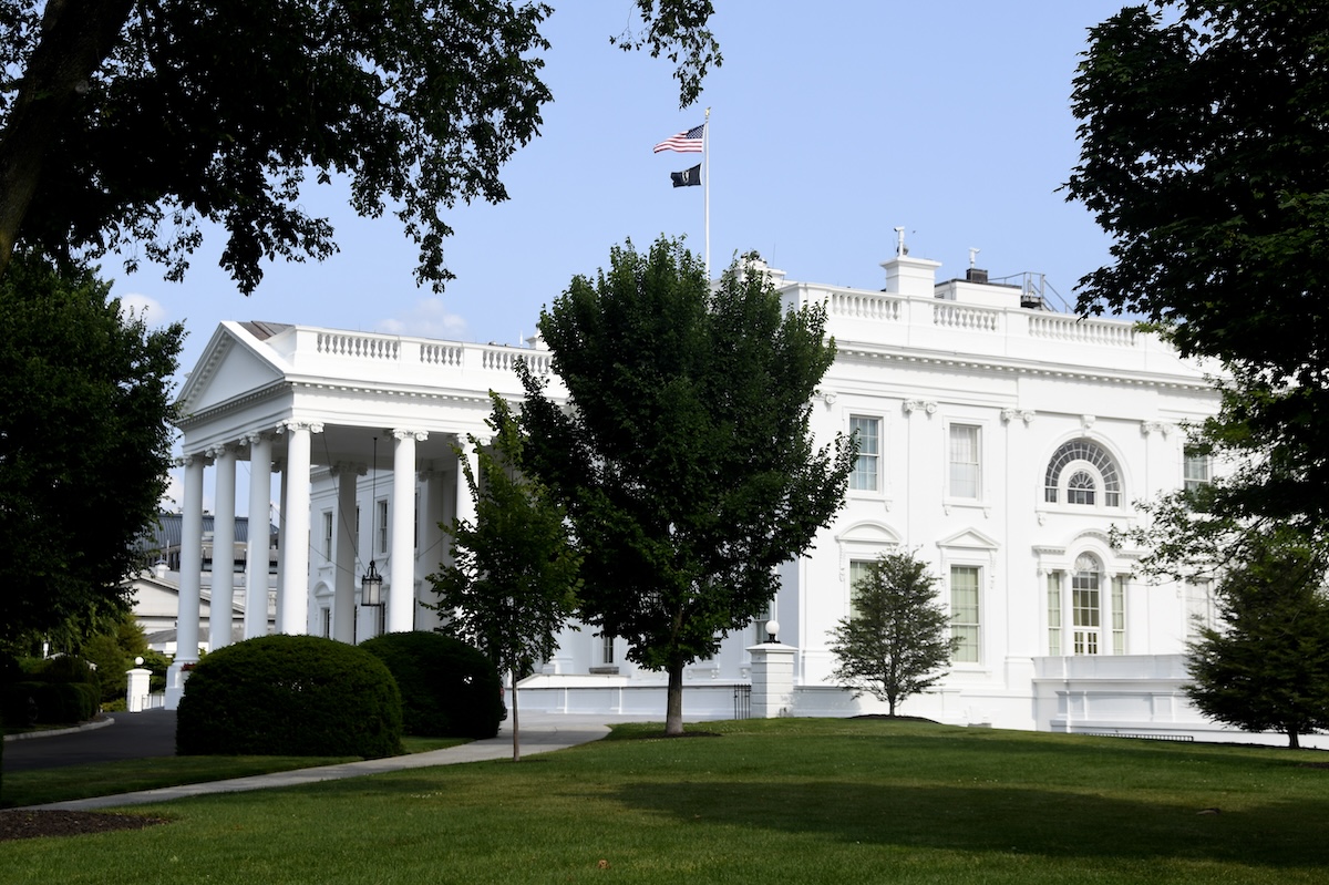 Trump’s White House Ballroom Price Tag Jumps to $600 Million, Court Fight Intensifies